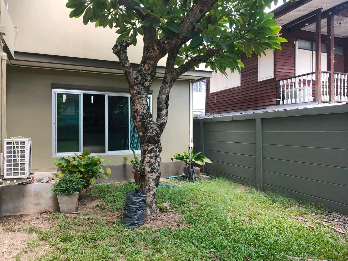 ขายบ้านปิ่นเกล้า จรัญสนิทวงศ์ : ขายถูก บ้านเดี่ยว จรัญ 12 ใกล้ MRT จรัญ 13  แบบเดินได้ ห่างแค่ 500 ม.