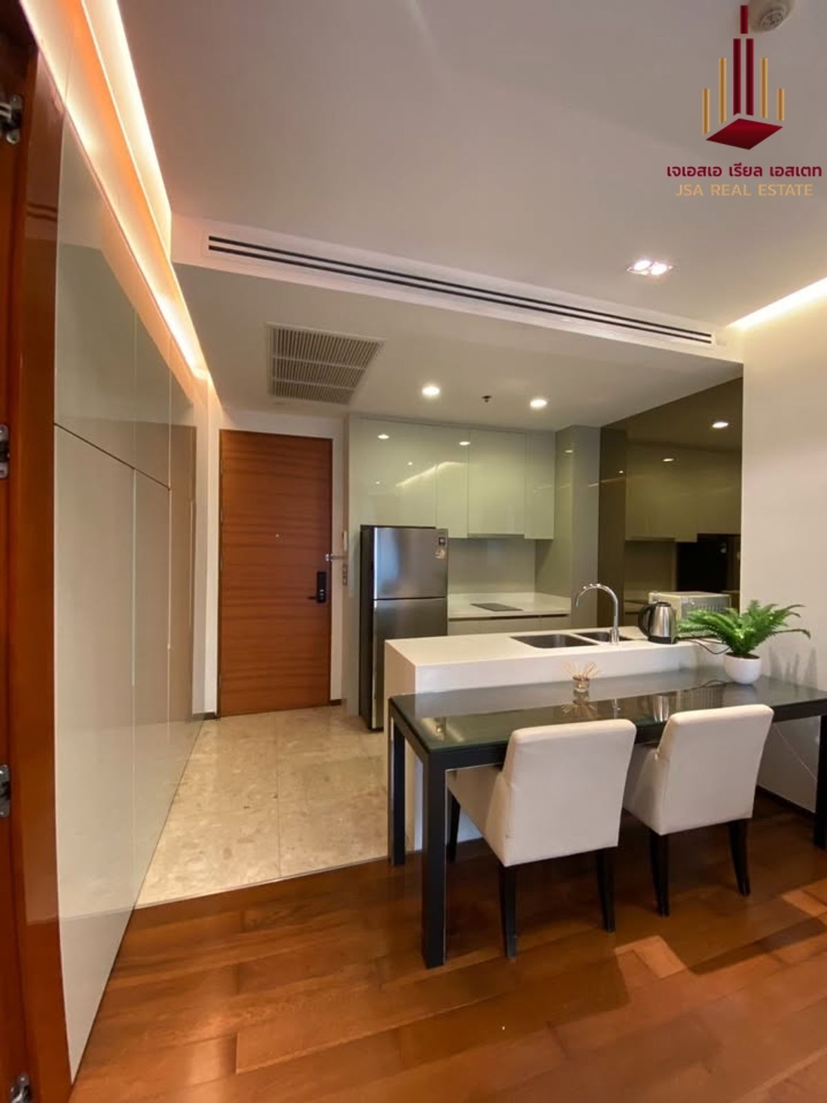 For SaleCondoRama9, Petchburi, RCA : ✨ For Sale: The Address Asoke Condo ✨ 💰 ONLY 8,990,000 THB