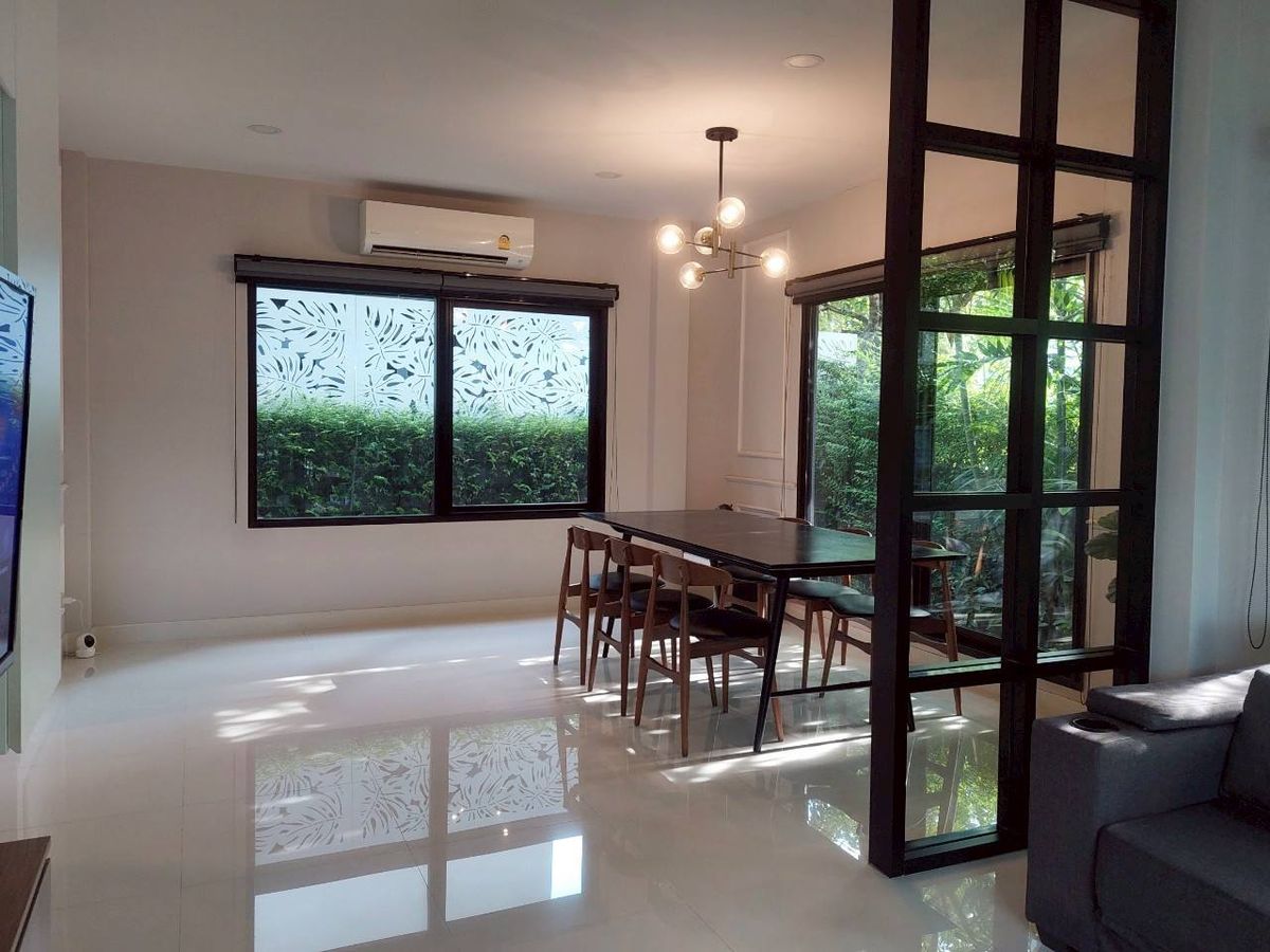 ขายบ้านพัฒนาการ ศรีนครินทร์ : The City พัฒนาการ ทำเลศักยภาพ ใกล้สถานที่สำคัญมากมาย 