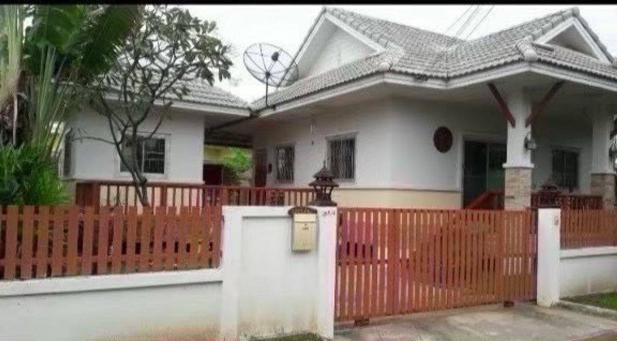 ขายบ้านขอนแก่น : ขาย บ้านโครงการ ลิขิตรา ฟ้าใส 
ใกล้ม.ขอนแก่น ราคาเพียง 1,990,000 บาท
