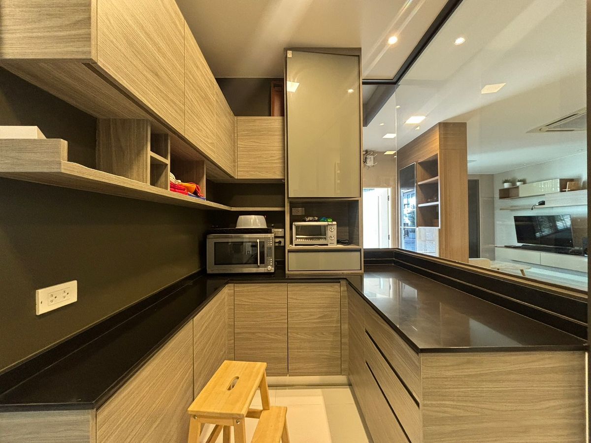 For SaleHouseBangna, Bearing, Lasalle : Mantana 1 Bangna KM.7 by Land & Houses, Corner house ready to move