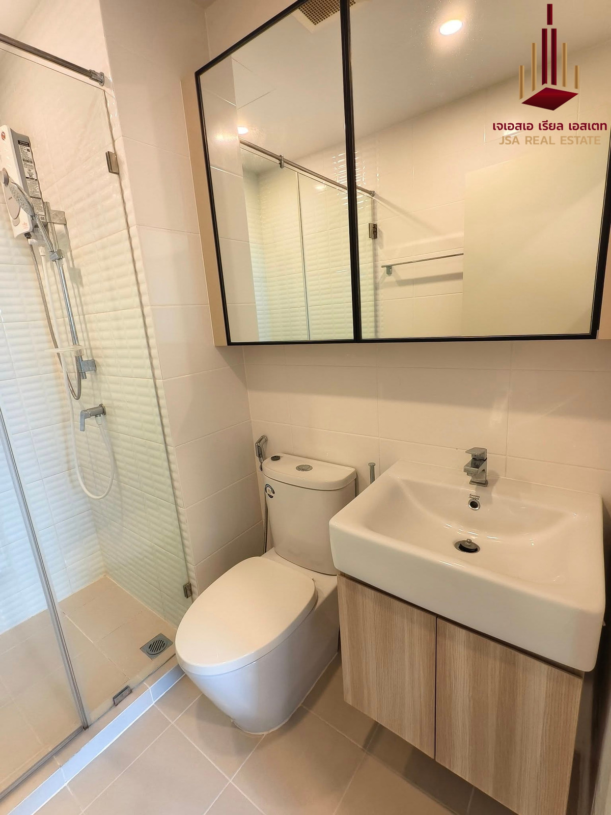 For RentCondoKasetsart, Ratchayothin : ✨ For Rent: CHATOTAI KAST-NAWAMIN CONDO ✨ 💰 ONLY 15,000 THB/Month