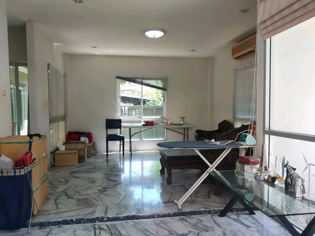 ขายบ้านปิ่นเกล้า จรัญสนิทวงศ์ : ขายถูก บ้านเดี่ยว จรัญ 12 ใกล้ MRT จรัญ 13  แบบเดินได้ ห่างแค่ 500 ม.