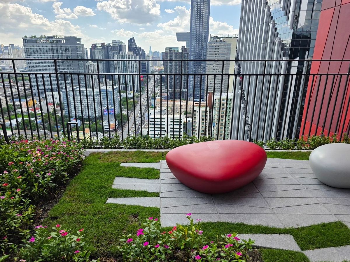 For SaleCondoRama9, Petchburi, RCA : 🔥 Best Price Guaranteed 🔥 The Base Urban Rama 9 | Near MRT 🚝 1 Bedroom | 26.75–35 SQM 💯 Guaranteed Best Deal 📱 092-808-8899