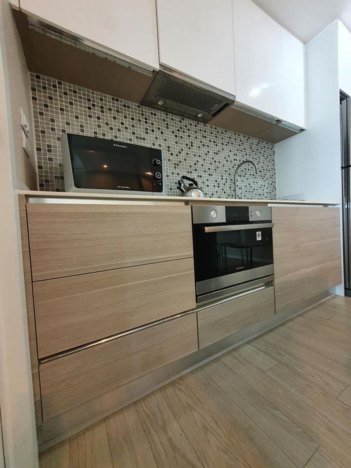 ให้เช่าคอนโดสุขุมวิท อโศก ทองหล่อ : The Room สุขุมวิท 21