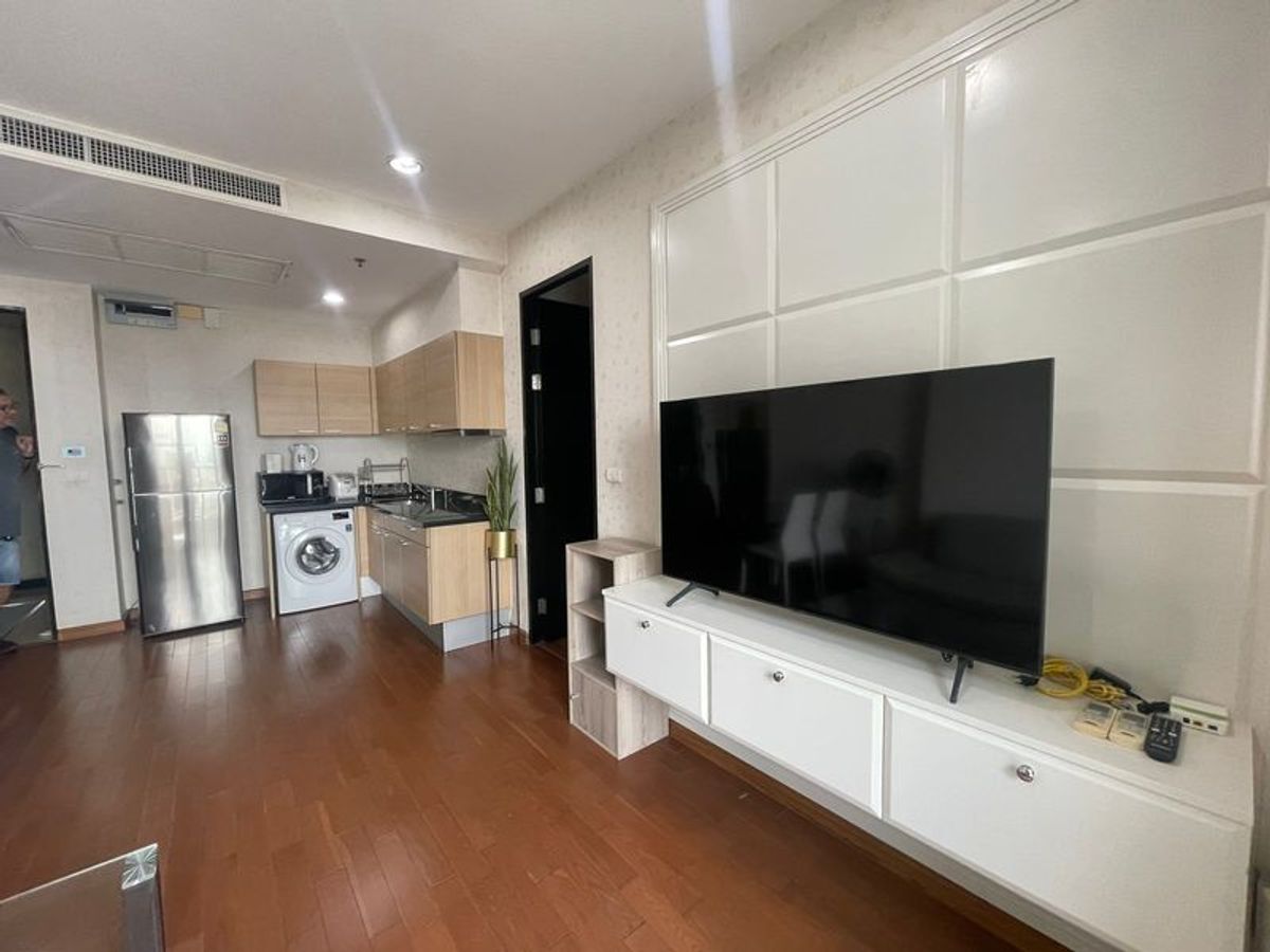 ให้เช่าคอนโดวิทยุ ชิดลม หลังสวน : ให้เช่าห้องสวย ชั้นสูง โครงการ The Address Chidlom0974244615