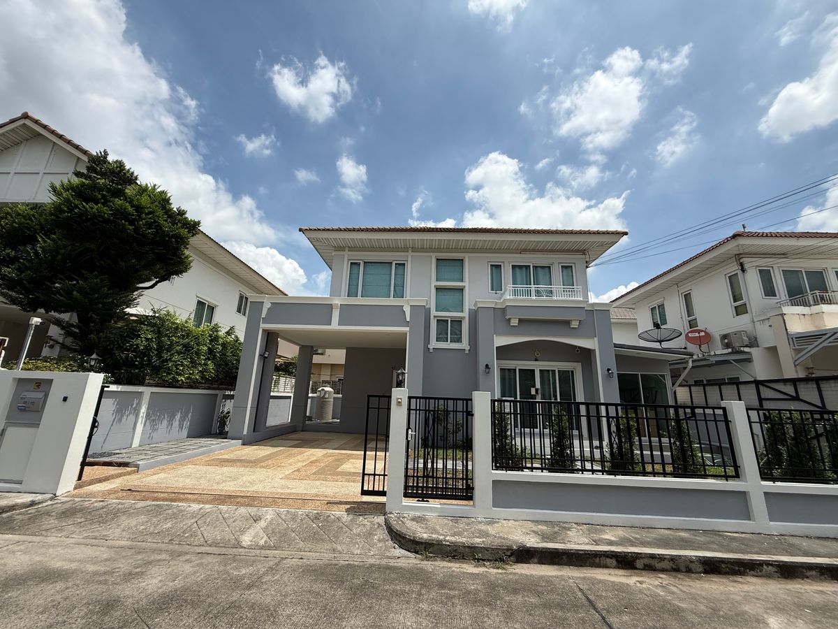 For SaleHouseLadkrabang, Suwannaphum Airport : Urgent sale! Large detached house in the Perfect Place Project, Sukhumvit 77-Suvarnabhumi 58 sq.w. of 6.39 million