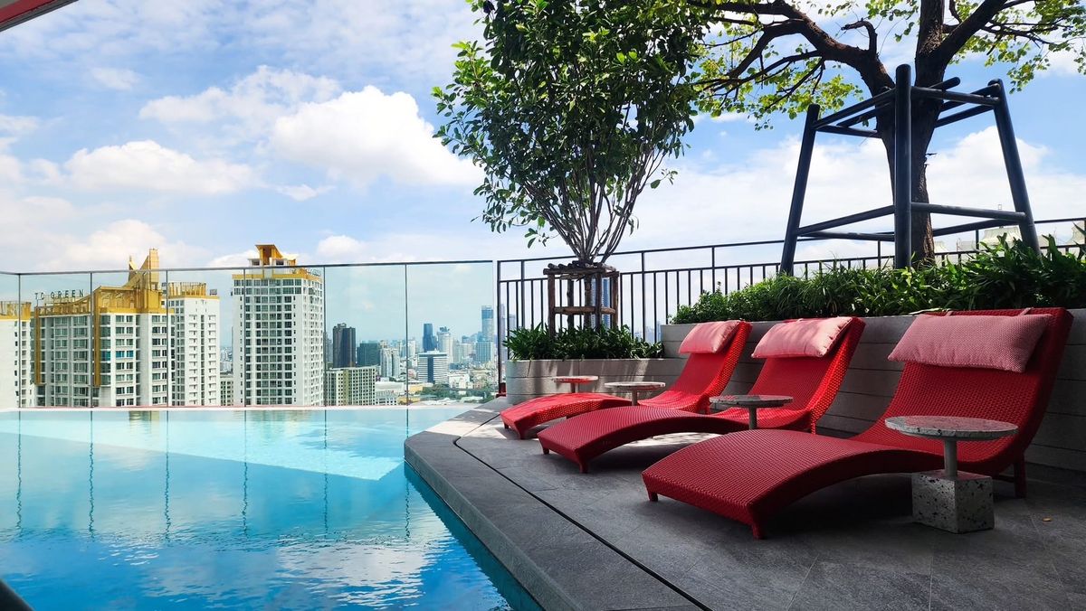 For SaleCondoRama9, Petchburi, RCA : 🔥 Best Price Guaranteed 🔥 The Base Urban Rama 9 | Near MRT 🚝 1 Bedroom | 26.75–35 SQM 💯 Guaranteed Best Deal 📱 092-808-8899