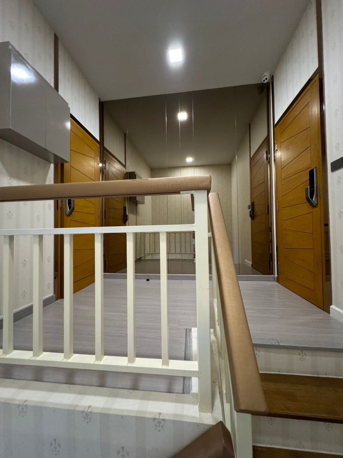 ขายทาวน์โฮมลาดกระบัง สุวรรณภูมิ : ขาย ทาวน์โฮม ใกล้ ถนน กรุงเทพกรีฑา พระราม9, Airport Link ลาดกระบัง ,สนามบินสุวรรณภูมิ