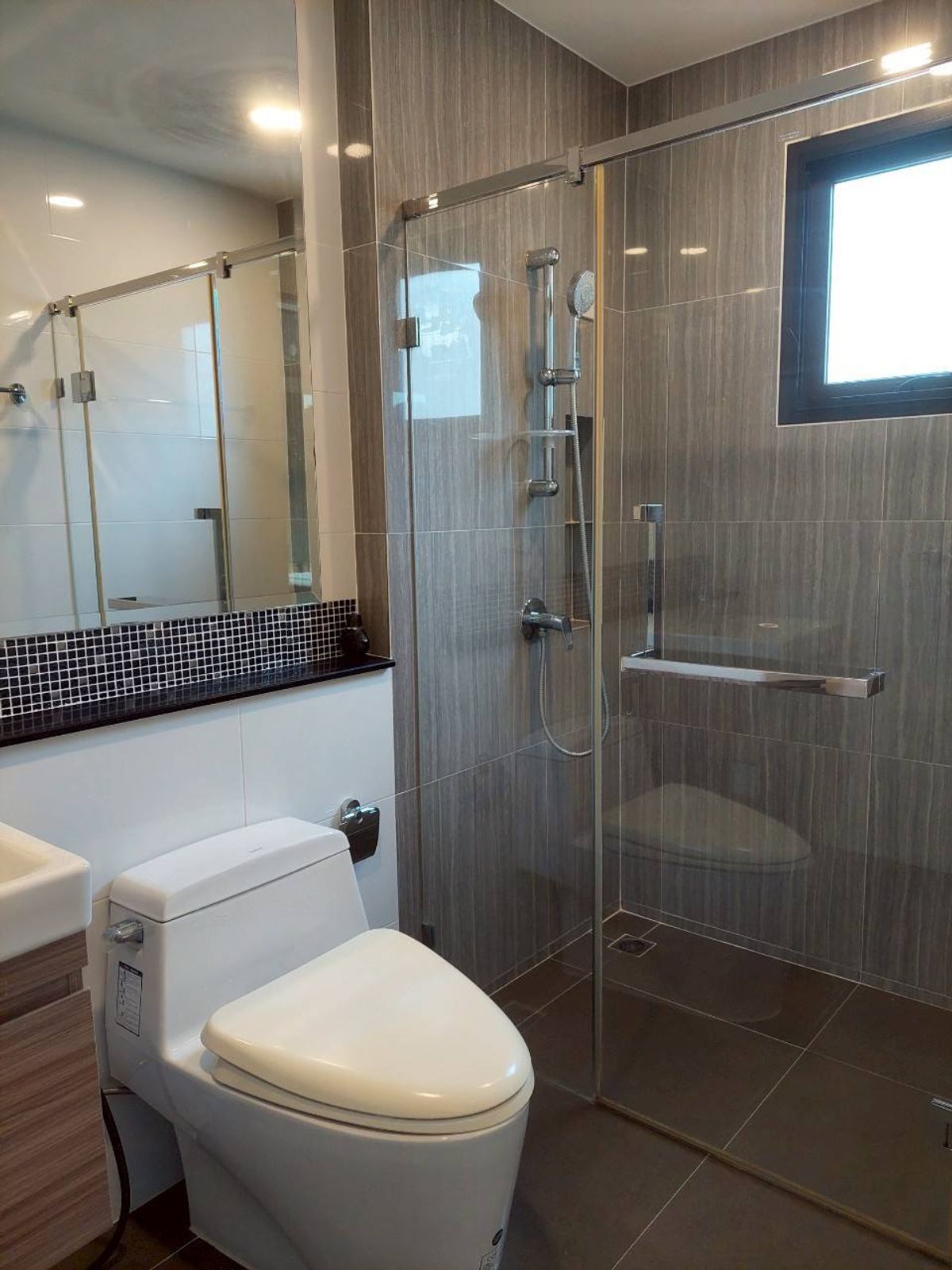 ขายบ้านพัฒนาการ ศรีนครินทร์ : The City พัฒนาการ ทำเลศักยภาพ ใกล้สถานที่สำคัญมากมาย 