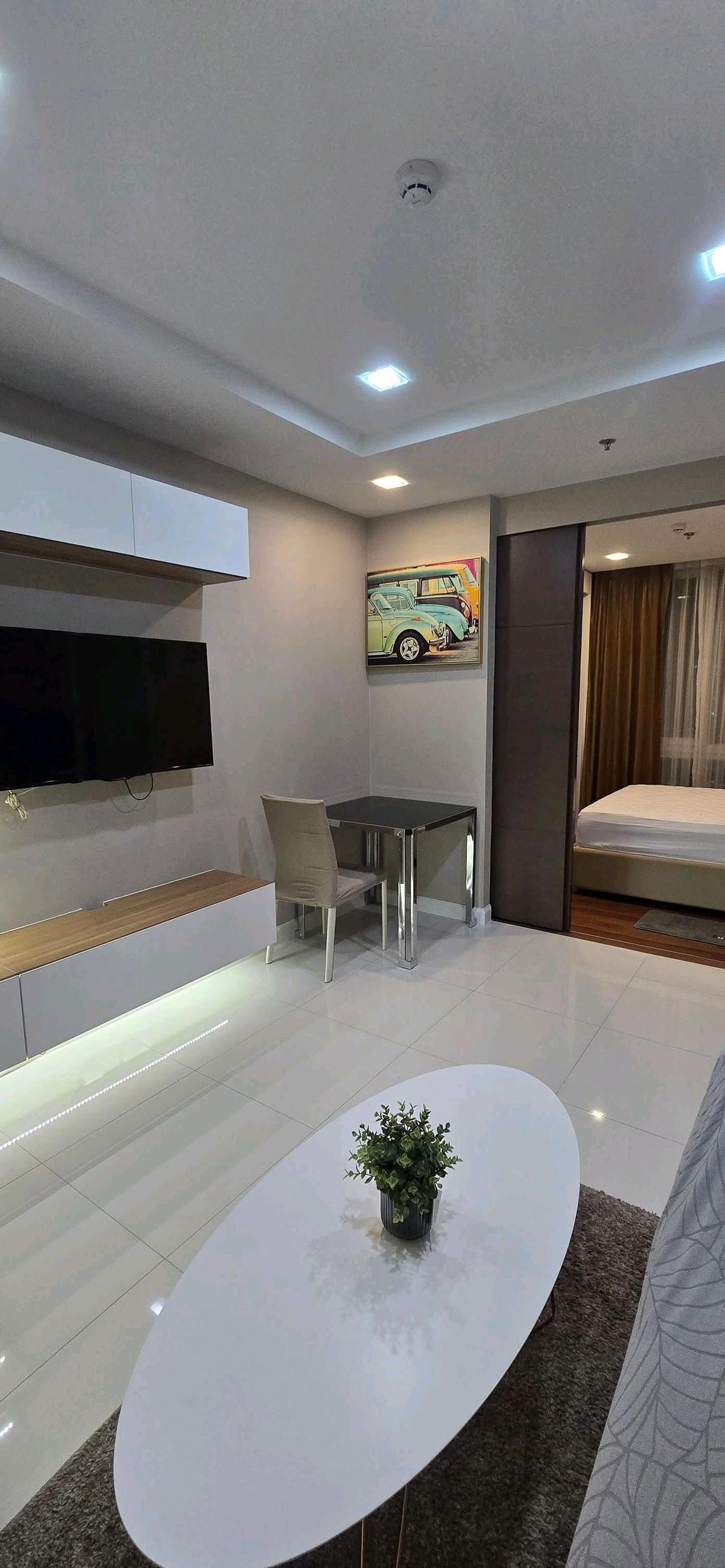 ให้เช่าคอนโดสมุทรปราการ สำโรง : 📍 ทำเล : ติด BTS สำโรง (ทางเชื่อม Skywalk) ใกล้ห้าง Imperial World สำโรง