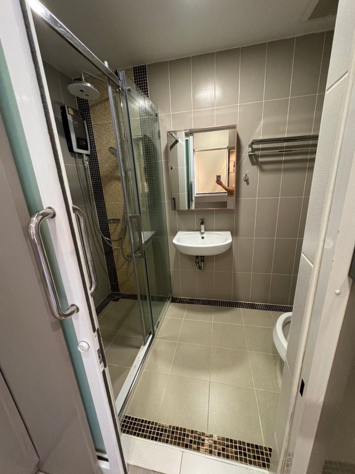 ขายทาวน์โฮมลาดกระบัง สุวรรณภูมิ : ขาย ทาวน์โฮม ใกล้ ถนน กรุงเทพกรีฑา พระราม9, Airport Link ลาดกระบัง ,สนามบินสุวรรณภูมิ