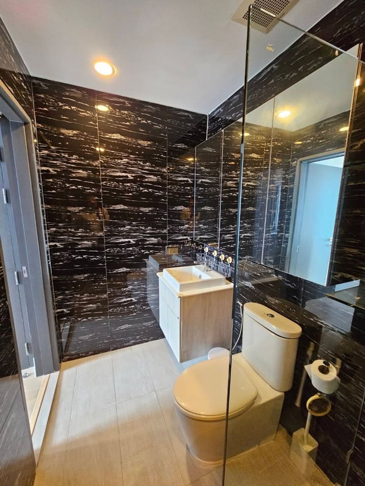 ให้เช่าคอนโดราชเทวี พญาไท : IDEO Q Ratchathewi (ไอดีโอ คิว ราชเทวี)