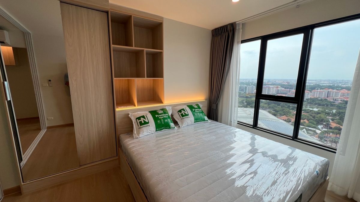 ให้เช่าคอนโดปทุมธานี รังสิต ธรรมศาสตร์ : ให้เช่า Terra Residence (ห้องใหญ่สุด) 33.6 ตร.ม ชั้น28  ทิศเหนือ วิวธรรมศาสตร์แบบ 1 ห้องนอน 