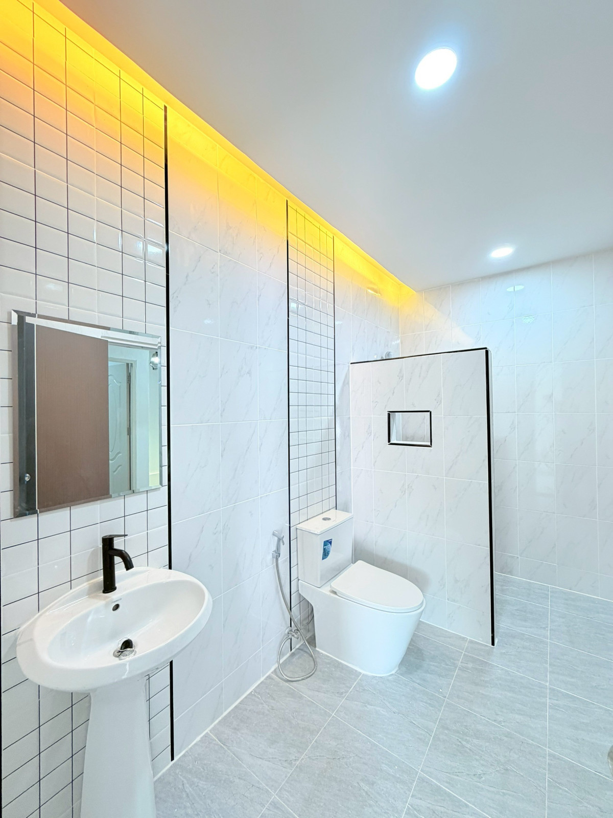 For SaleTownhomePathum Thani,Rangsit, Thammasat : For Sale Townhouse/Townhome  , Baan Fah Rangsit, Khlong 4 , Bueng Yitho , Thanyaburi , Pathum Thani , CX-148024 (S)