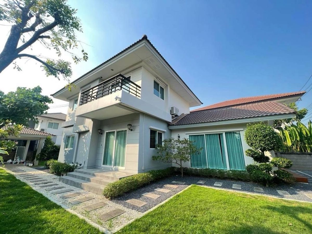 ให้เช่าบ้านปทุมธานี รังสิต ธรรมศาสตร์ : 🏡 บ้านหลังมุมปรับปรุงใหม่ พร้อมอยู่‼️ 4 ห้องนอน แอร์ครบทุกห้อง แค่ 50,000/เดือน เท่านั้น รับสัตว์เลี้ยง