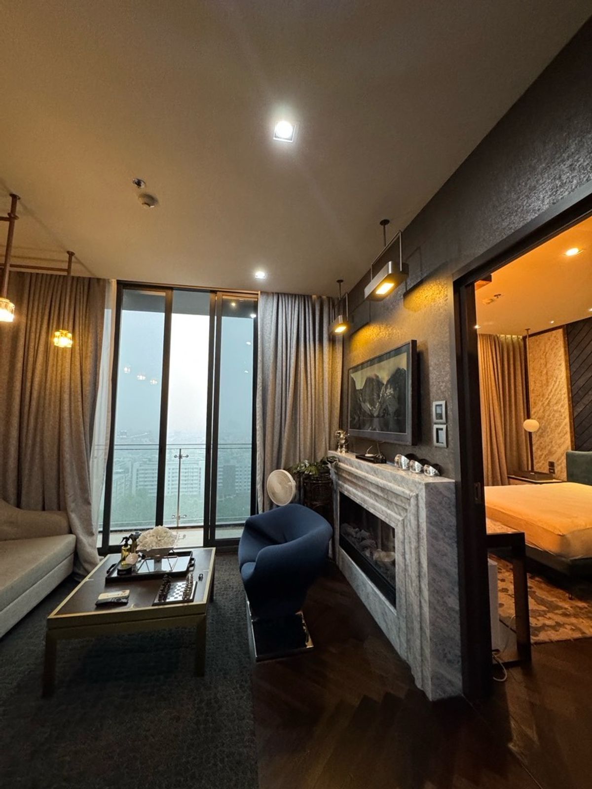 ให้เช่าคอนโดอารีย์ อนุสาวรีย์ : For Rent📍Hot Price🔥
The Monument Sanampao (1bed)
High Floor Private
Contact k’Punpun 063-642-5995