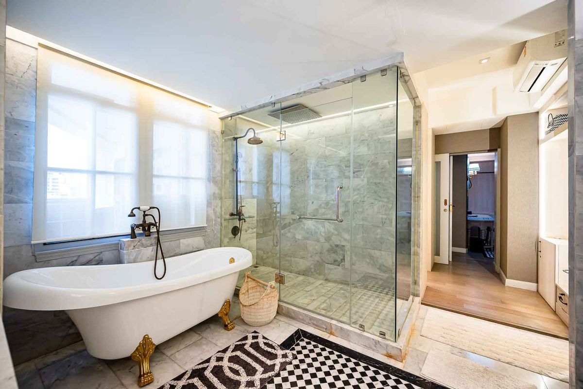 For SaleCondoSukhumvit, Asoke, Thonglor : SALE✨ Mahogany Tower-3 Bedrooms 308 sq. M. Decorated elegant ready 📞 Contact: 093-616-4456