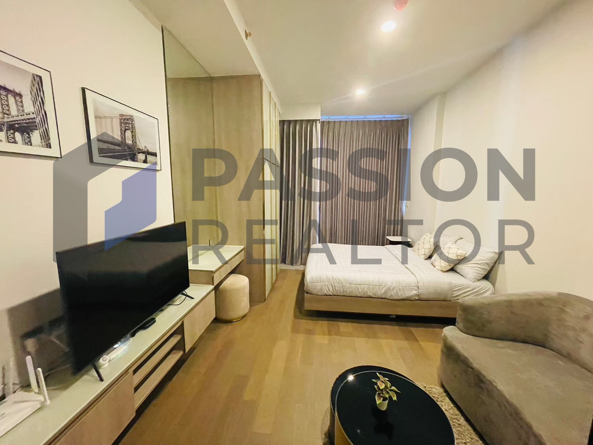 For RentCondoRatchathewi,Phayathai : For rent 🔥PARK ORIGIN PHAYATHAI 🏢 1 bedroom, size 55 sq m. 💰 Price 48,000 baht/month* near BTS Phaya Thai, connected to Airport Link and BTS Victory Monument 350 meters.