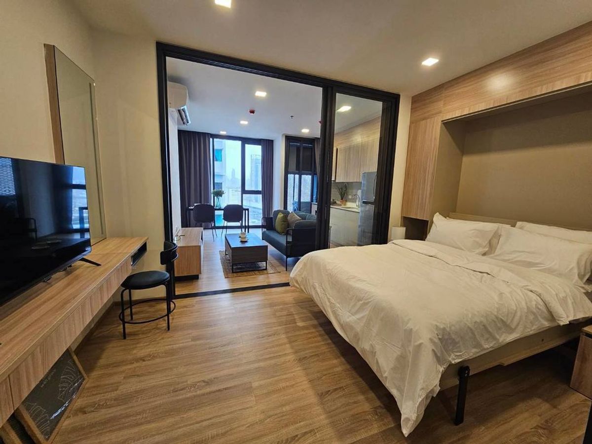 For SaleCondoRatchathewi,Phayathai : XT Phayathai【𝐒𝐄𝐋𝐋 & 𝐑𝐄𝐍𝐓】🔥Creative concept, modern room with full design🔥  Contact Line ID: @hacondo