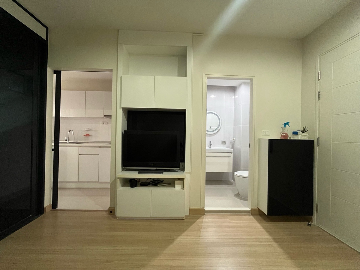 ให้เช่าคอนโดลาดพร้าว เซ็นทรัลลาดพร้าว : Life @ Ladprao 18 (ไลฟ์ แอท ลาดพร้าว 18) (1bed1bath 40sqm)