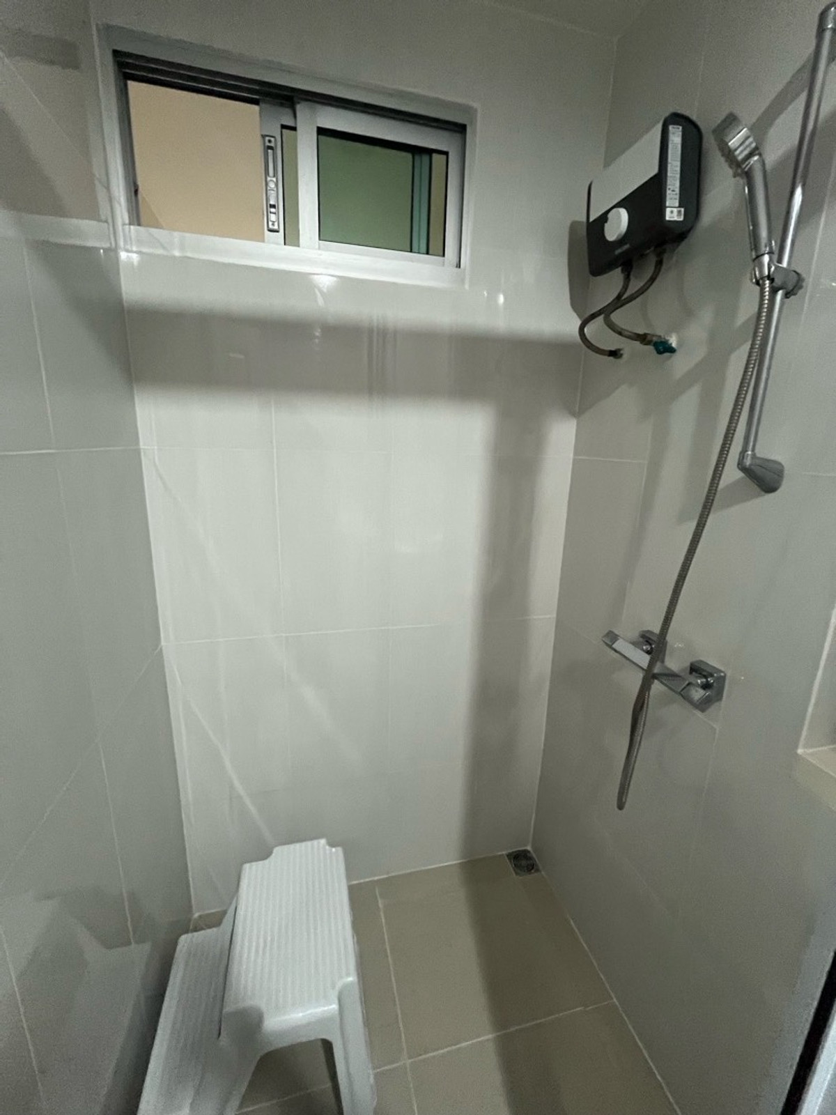 ให้เช่าคอนโดลาดพร้าว เซ็นทรัลลาดพร้าว : Life @ Ladprao 18 (ไลฟ์ แอท ลาดพร้าว 18) (1bed1bath 40sqm)