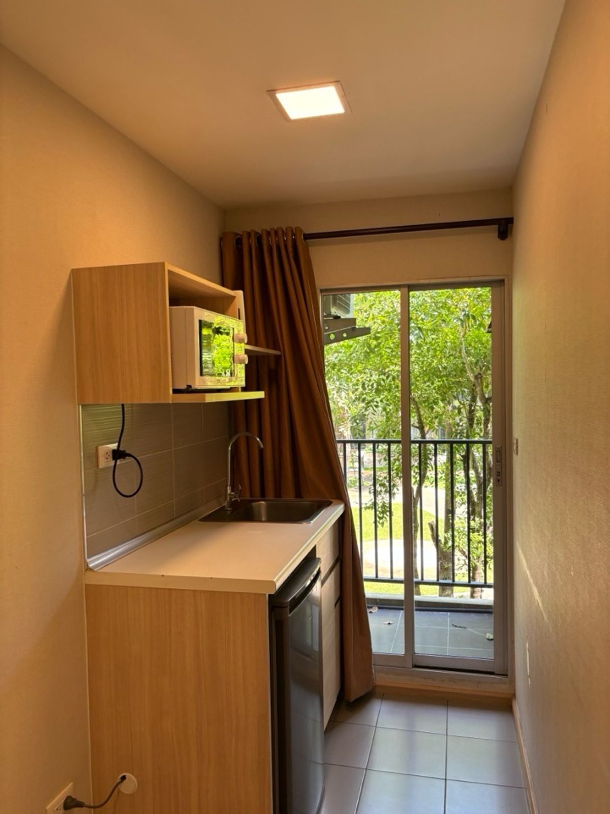 ขายคอนโดปทุมธานี รังสิต ธรรมศาสตร์ : ขายคอนโด Plum Condo Rangsit Alive-1 (อาคาร D ชั้น 2)