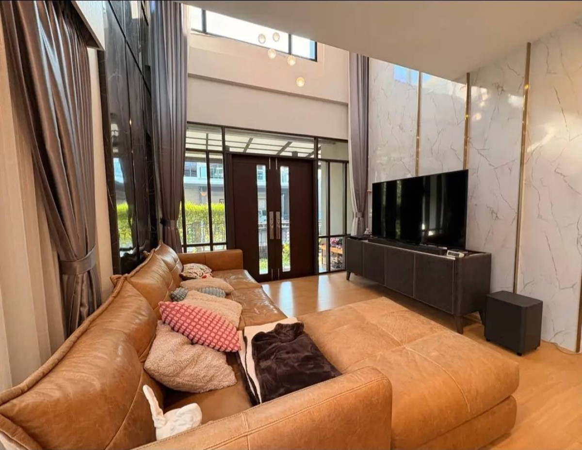 For SaleHousePattanakan, Srinakarin : For Sale House , The City Pattanakarn , Prawet , Prawet , Bangkok ,  CX-150507