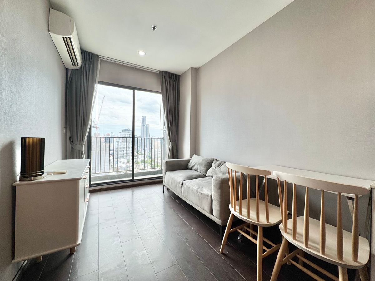 For RentCondoSukhumvit, Asoke, Thonglor : Rent c Ekkamai price 16,500 baht