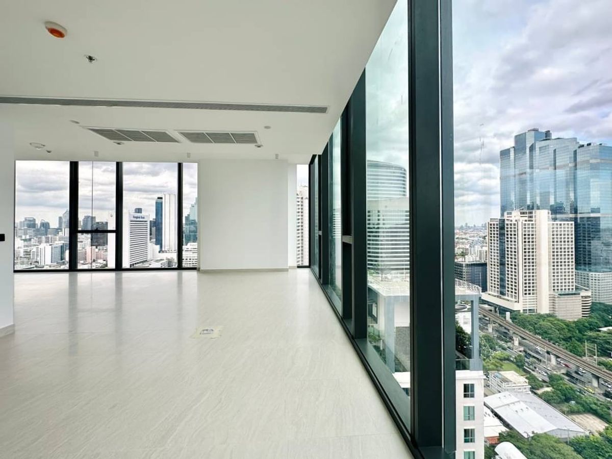 ขายคอนโดสาทร นราธิวาส : 🔥Hot Deal โปรปิดตึกราคาพิเศษ🔥Tait Sathorn 12 (3 ห้องนอน 3 ห้องน้ำ, 239 ตร.ม.) เพียง 63 MB เท่านั้น!! Tel.0922635410 (เอิร์ธ)