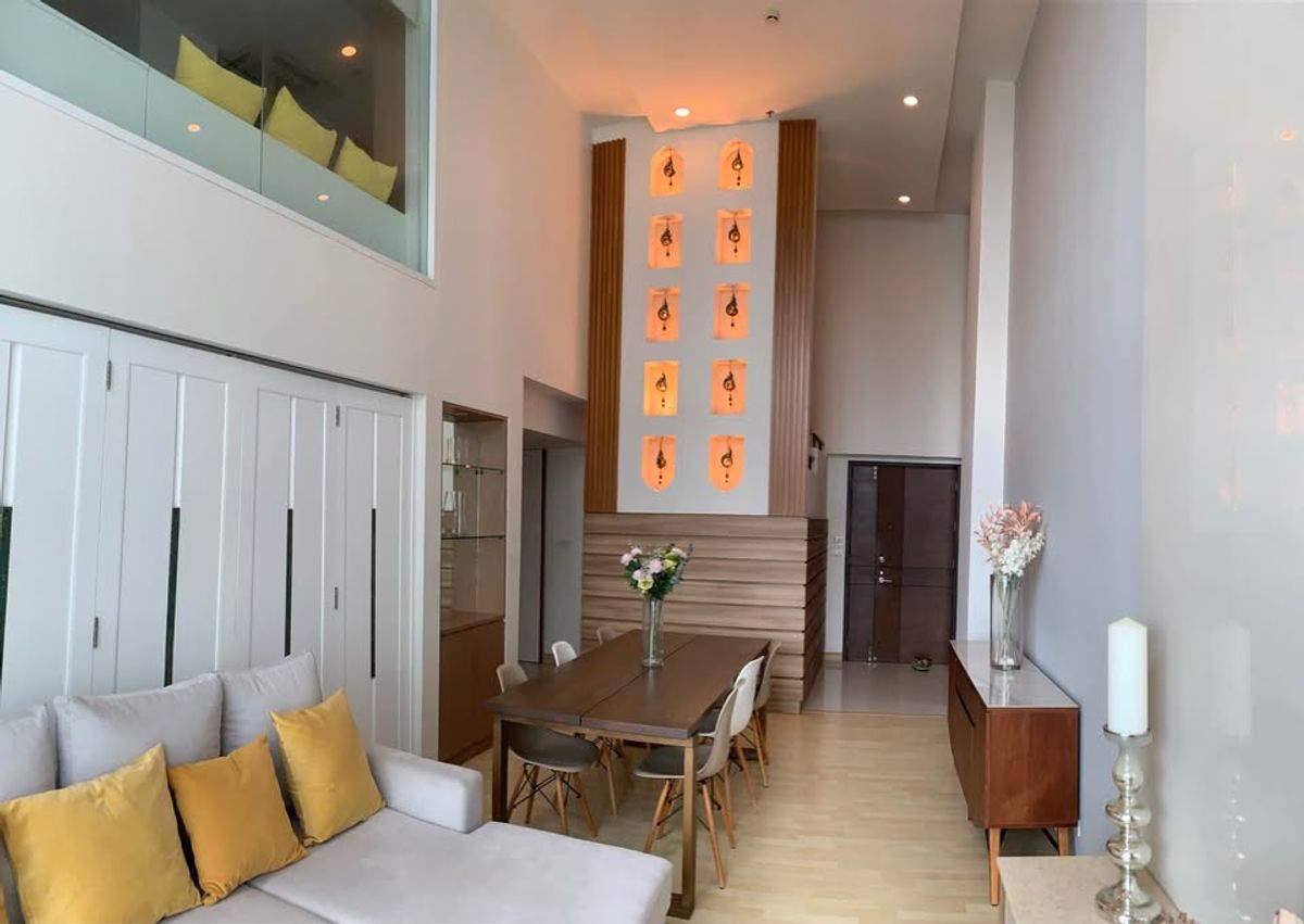 ให้เช่าคอนโดวิทยุ ชิดลม หลังสวน : 📍 The Rajdamri Condo duplex unit for rent 📍 2 bedroom 2 baths, 27th Floor 