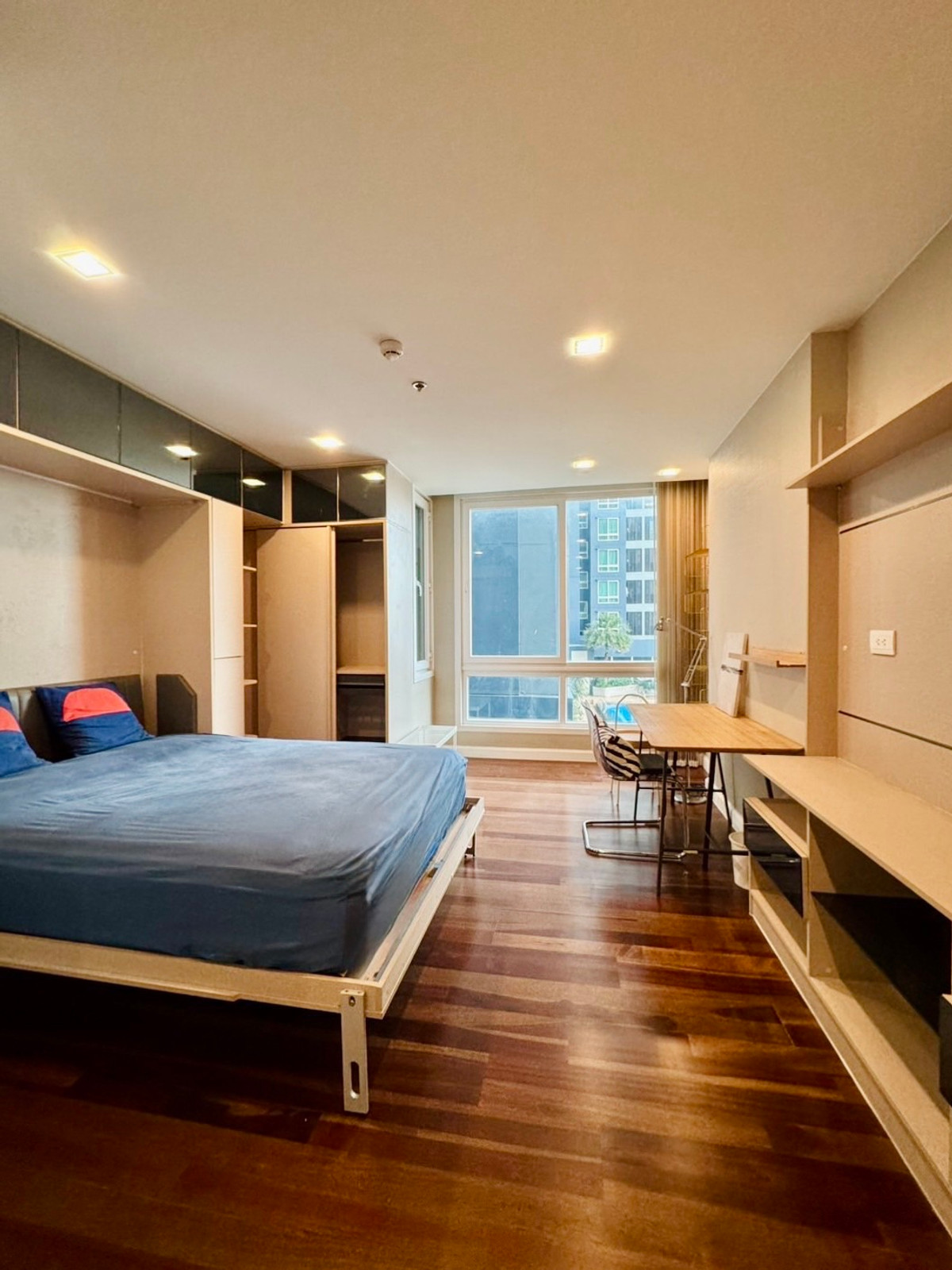 ขายคอนโดสมุทรปราการ สำโรง : ขาย The Metropolis Samrong ขนาด 27 ตร.ม พร้อมอยู่ 2.75 MB ติดต่อ 062--4468565 กี้