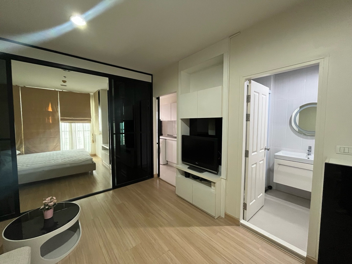 ให้เช่าคอนโดลาดพร้าว เซ็นทรัลลาดพร้าว : Life @ Ladprao 18 (ไลฟ์ แอท ลาดพร้าว 18) (1bed1bath 40sqm)