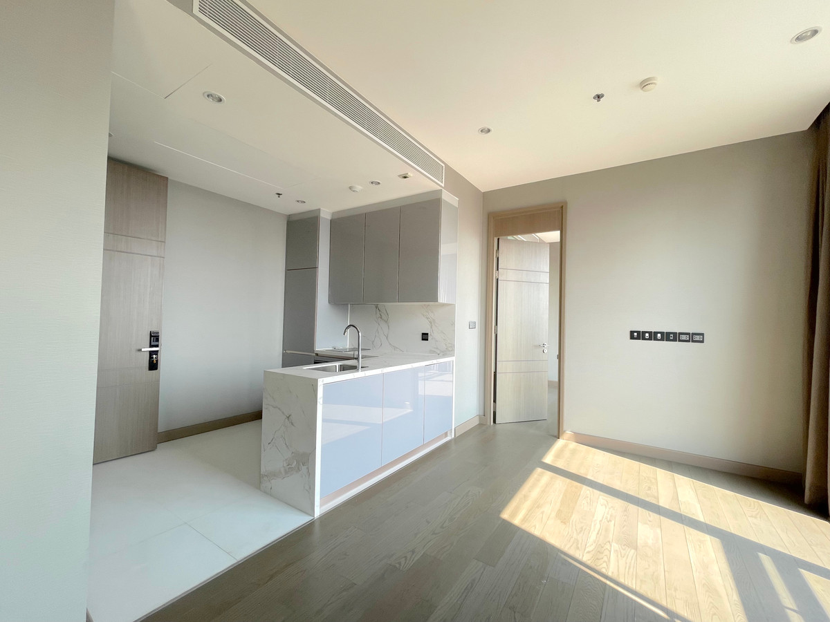 ขายคอนโดพระราม 9 เพชรบุรีตัดใหม่ RCA : 🔥 ด่วน 🔥 ถูกมากกกก ชั้นสูง ทิศใต้ ห้องใหม่ วิวโล่ง ห้องมุม  โครงการสุดฮอต พร้อมขายหลายห้อง call 0619824959