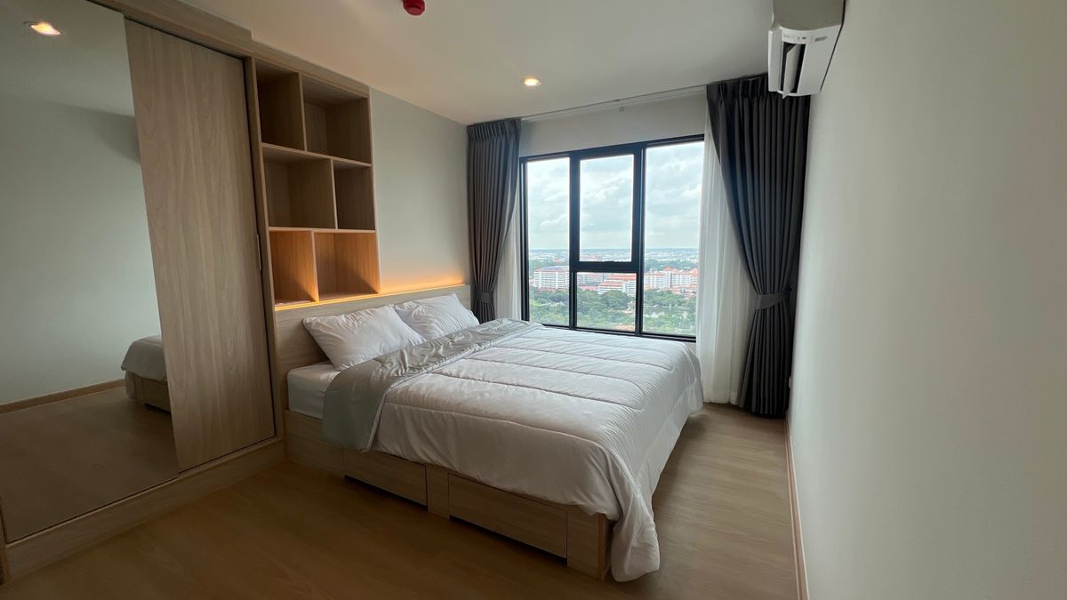 For RentCondoPathum Thani,Rangsit, Thammasat : Rent a Terra Residence (the largest room) 33.6 sq.moh, north, Thammasat view, 1 bedroom, beautiful decorated with good things