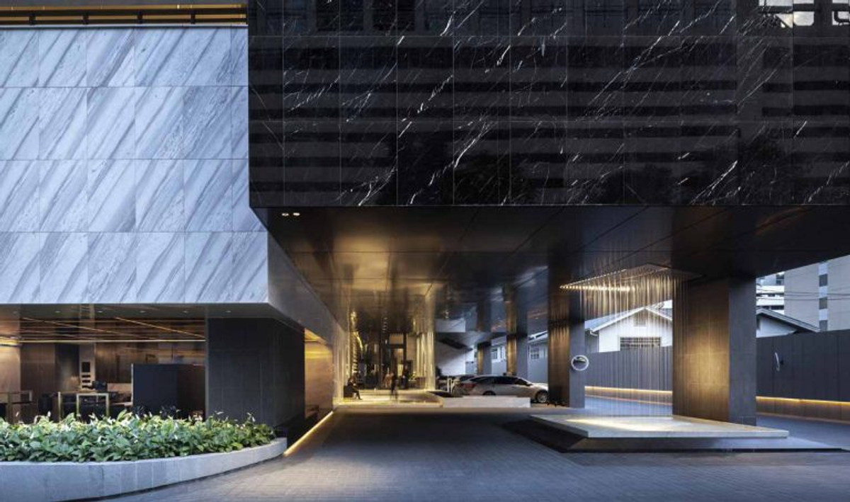 For RentCondoSilom, Saladaeng, Bangrak : ✨ For Rent: Saladaeng One Condo ✨ 💰 ONLY 50,000 THB/Month