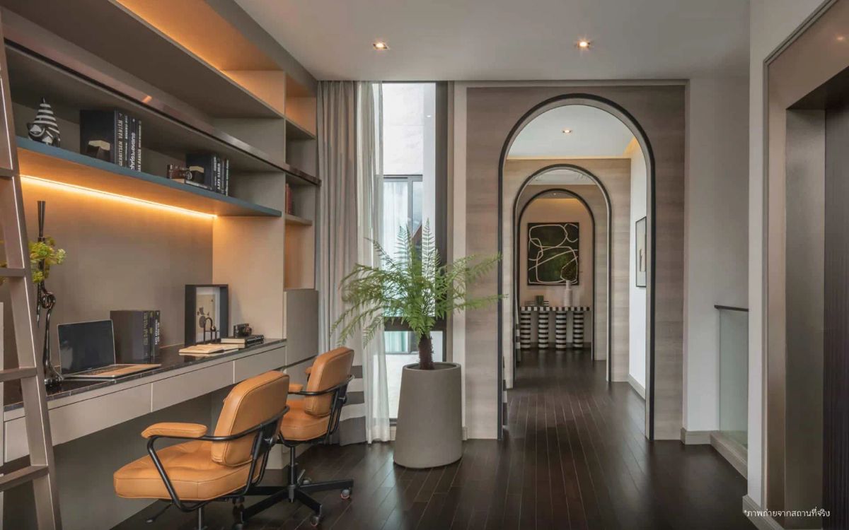 For SaleHouseLadkrabang, Suwannaphum Airport : Luxury mansion, Bangna location, connecting the city for only 15 minutes. & Quot; Grand Bangkok Boulevard Yard Bangna & quot;