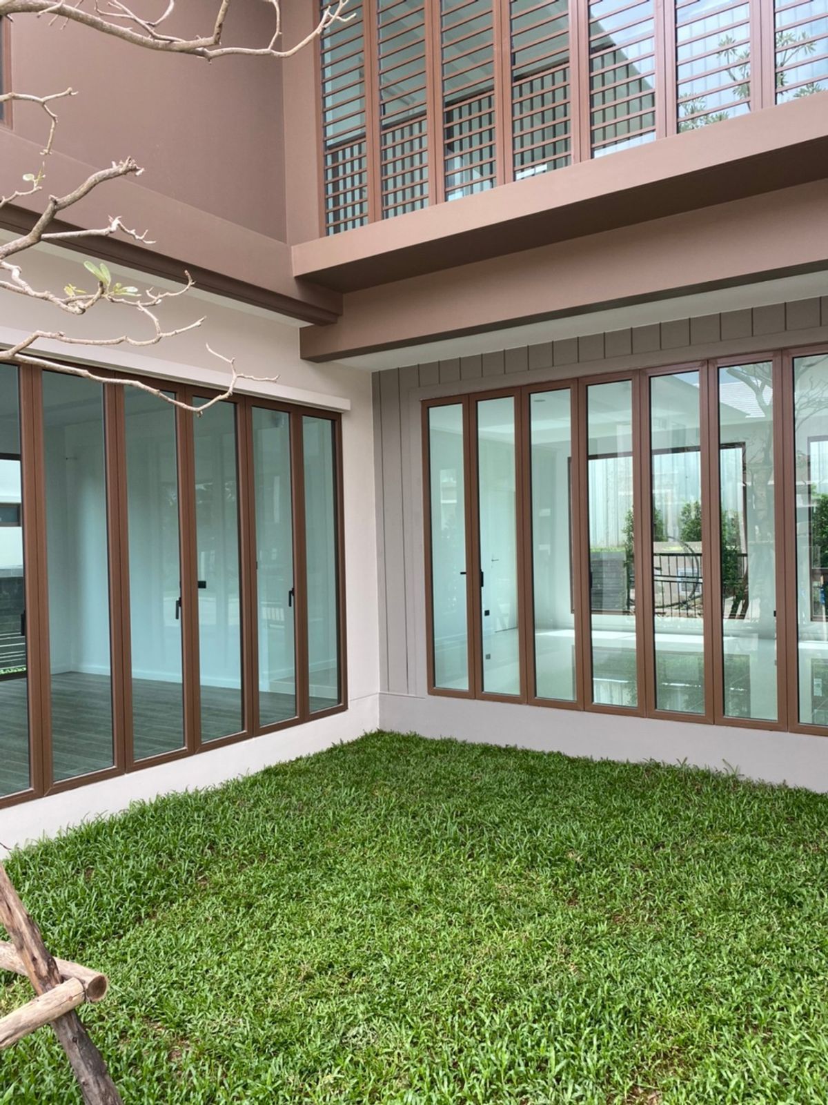 บ้านพัฒนาการ ศรีนครินทร์ : ให้เช่า บุราสิริ กรุงเทพกรีฑา