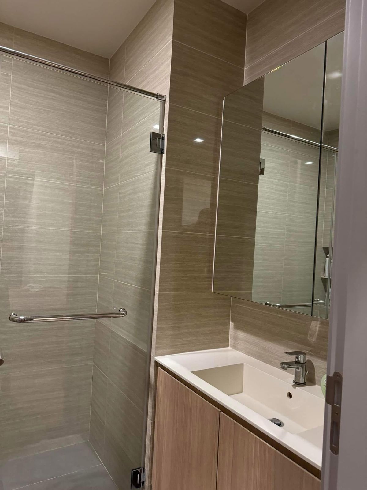 ให้เช่าคอนโดสะพานควาย จตุจักร : Pet Friendly ✅ 1 ห้องนอน 35.18 ตร. 20,000 บ. ! ห้องไปไวมาก รีบนัดชมนะคะ ( โทร 081-152-6154 Agent ) ชั้นสูง ใกล้ MRT / BTS หมอชิต 