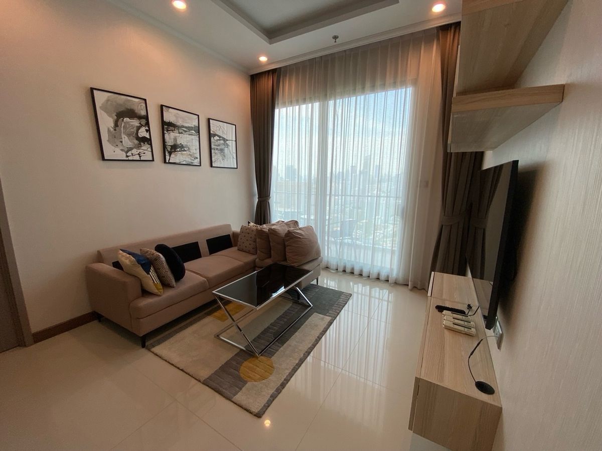 For RentCondoSukhumvit, Asoke, Thonglor : Condo rental near Suea Supalai Orental, Sukhumvit 39, 2 bedroom, special price, ready to move in Line@ynv1923x