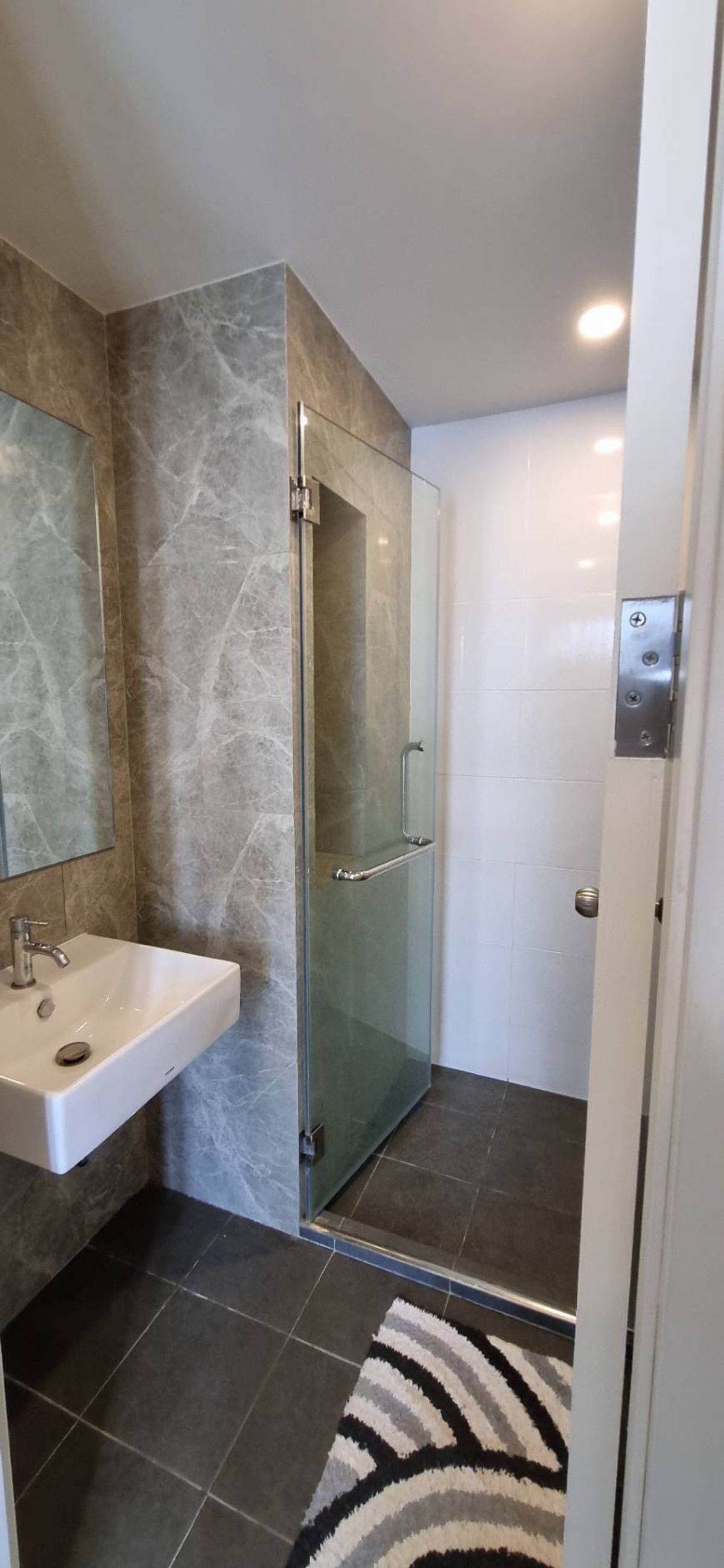 For RentCondoSamut Prakan,Samrong : ‼ ️Hot deal‼ ️FOR RENT & GT; & GT; The Origin E22 Station