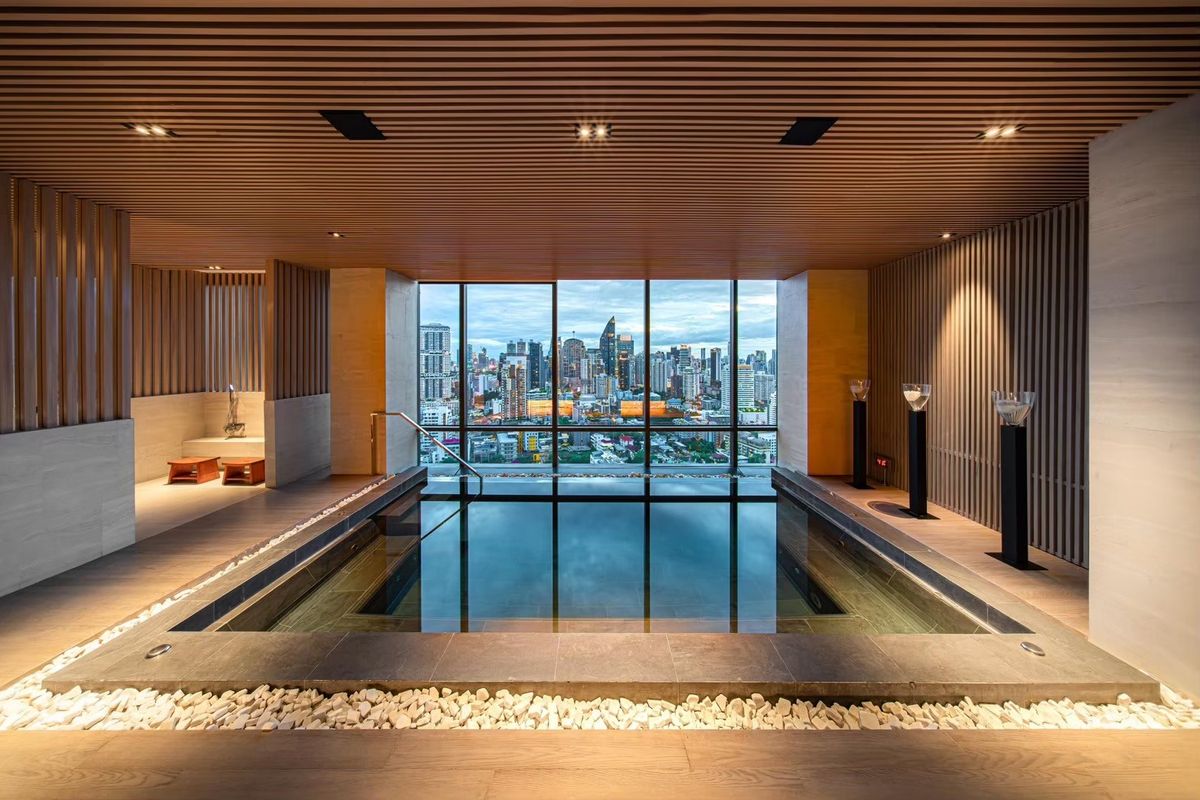 ให้เช่าคอนโดสุขุมวิท อโศก ทองหล่อ : 🔥ให้เช่าด่วน🔥เดอะ แบงค็อค ทองหล่อ ห้อง2ห้องนอน วิวสวย แต่งหรู เฟอร์นิเจอร์ครบพร้อมเข้าอยู่ 