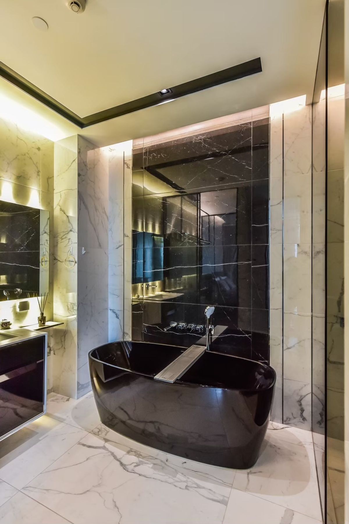 ให้เช่าคอนโดสุขุมวิท อโศก ทองหล่อ : 🔥ให้เช่าด่วน🔥เดอะ แบงค็อค ทองหล่อ ห้อง2ห้องนอน วิวสวย แต่งหรู เฟอร์นิเจอร์ครบพร้อมเข้าอยู่ 