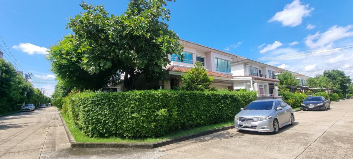 For SaleHousePhutthamonthon, Salaya : For Sale House , LIFE BANGKOK BOULEVARD PINKLAO  – PETCHKASEM , corner unit , Krathum Lom , Sam Phran , Nakhon Pathom , CX-130589