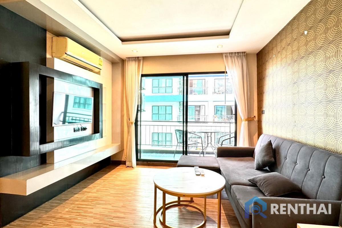ขายคอนโดพัทยา บางแสน ชลบุรี สัตหีบ : ขายคอนโดทำเลพัทยาใต้ The Blue Residence 1 ห้องนอน 38 ตร.ม. วิวสระว่ายน้ำ