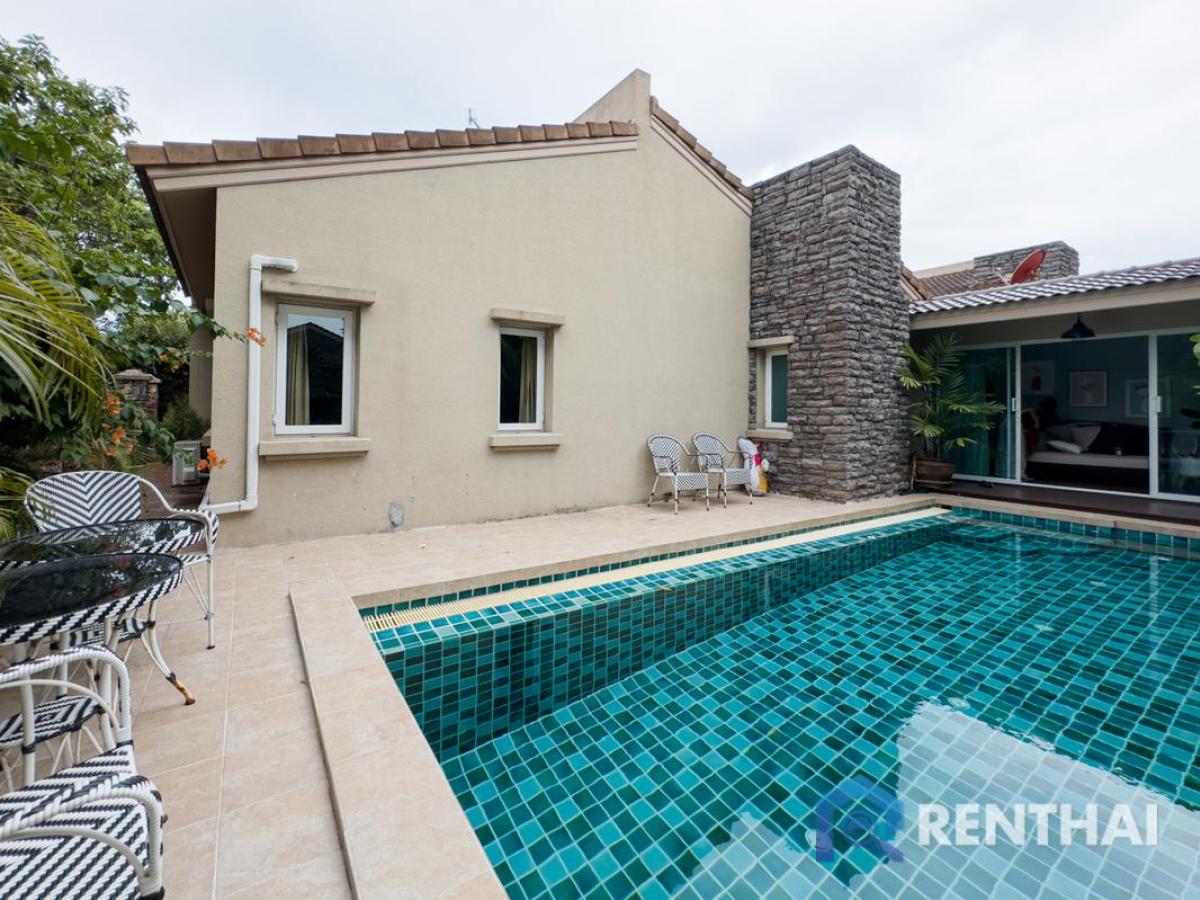 For RentHousePattaya, Bangsaen, Chonburi : For rent house 3 bedrooms at Silk Road Place