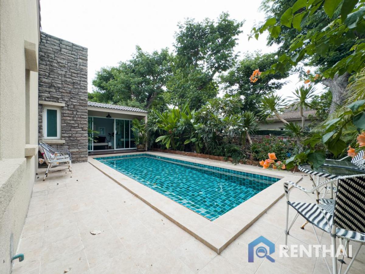 For RentHousePattaya, Bangsaen, Chonburi : For rent house 3 bedrooms at Silk Road Place