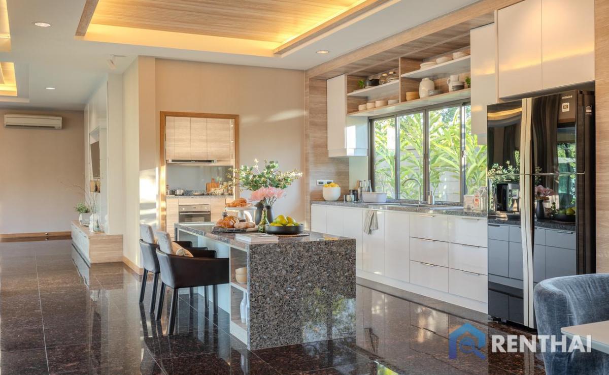 For RentHousePattaya, Bangsaen, Chonburi : For rent house 3 bedrooms at Baan Pattaya 5