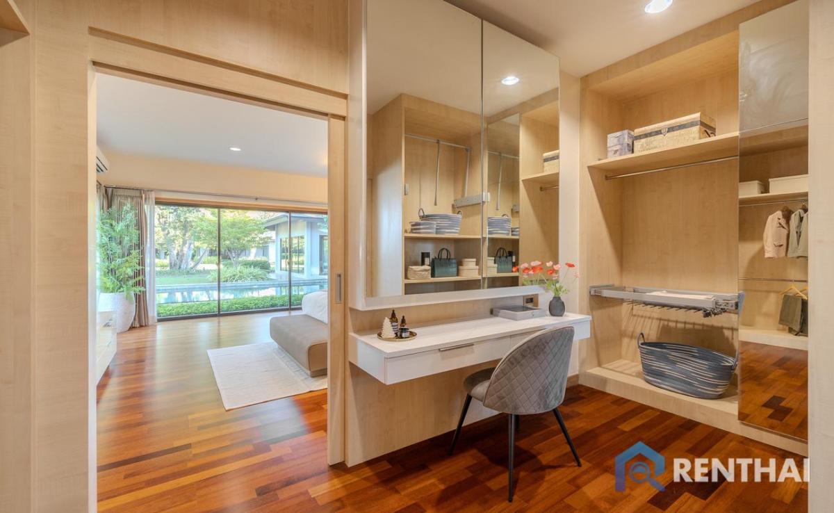 For RentHousePattaya, Bangsaen, Chonburi : For rent house 3 bedrooms at Baan Pattaya 5