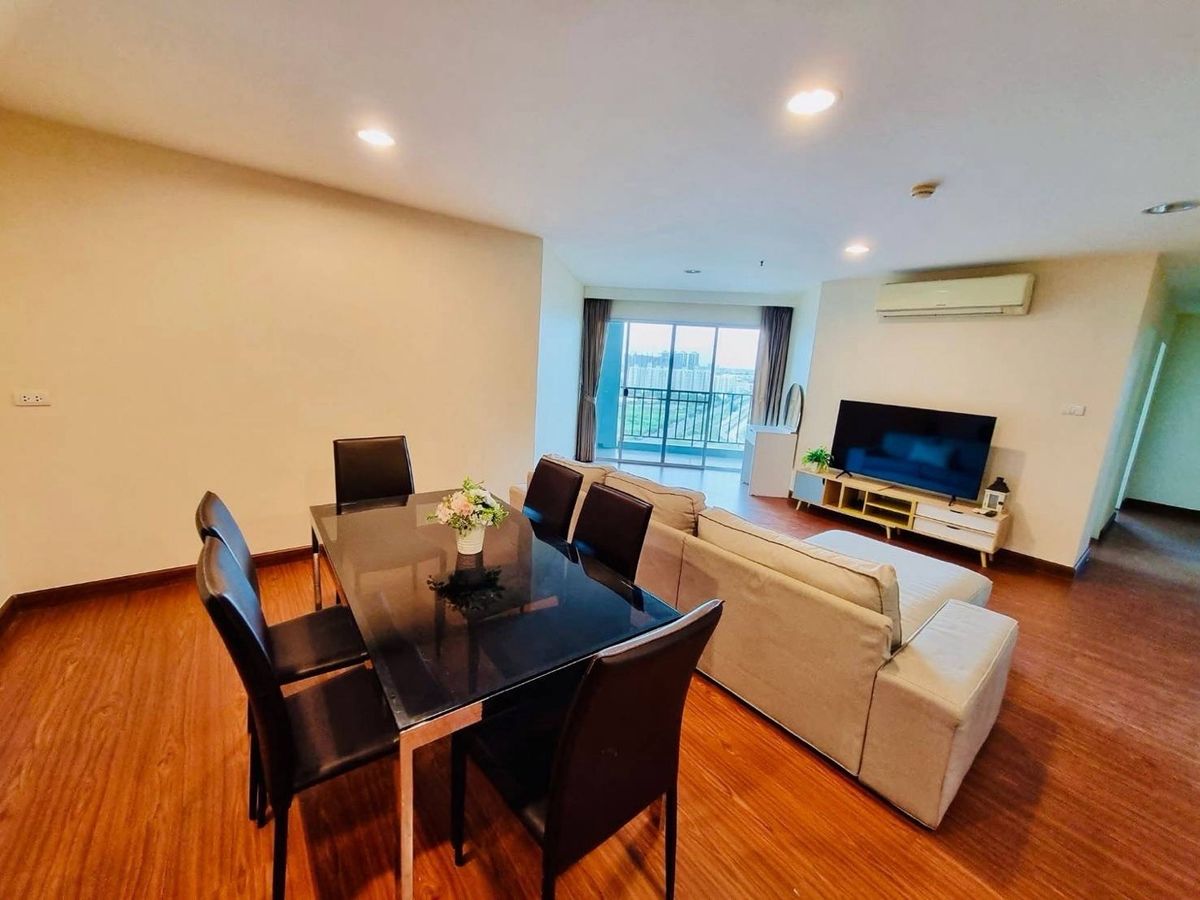 For RentCondoRama9, Petchburi, RCA : Belle Grand Rama 9, Building A, Floor 20, Open City View, Size 101.00 sq.m., 3 Bedrooms, 2 Bathrooms, 50,000 baht